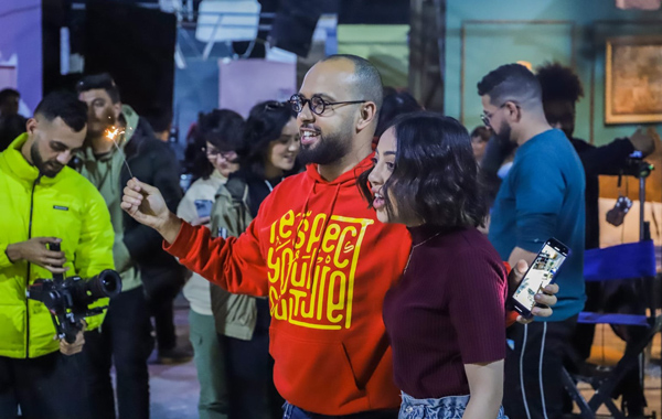 مريم الزبير تحتفل بعيد ميلادها وسط صناع عمل “خو خواتاتو” | المغرب الآن